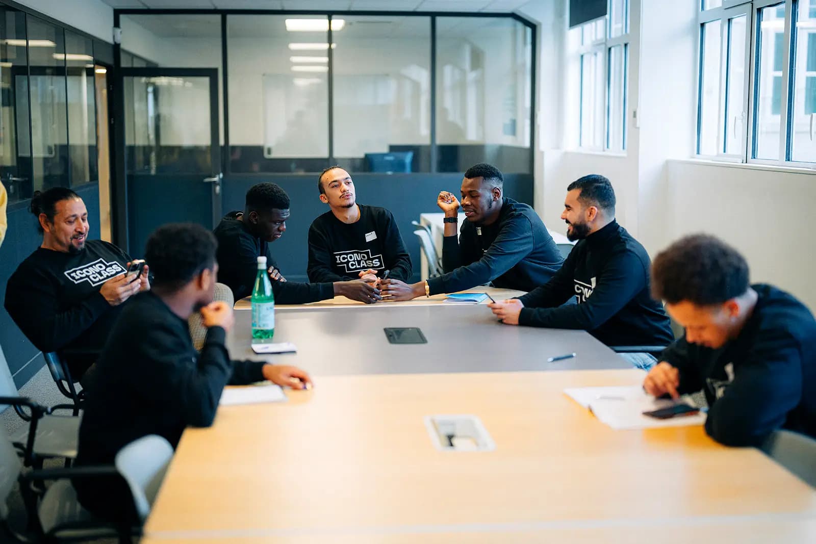 Travail de groupe chez iconoclass