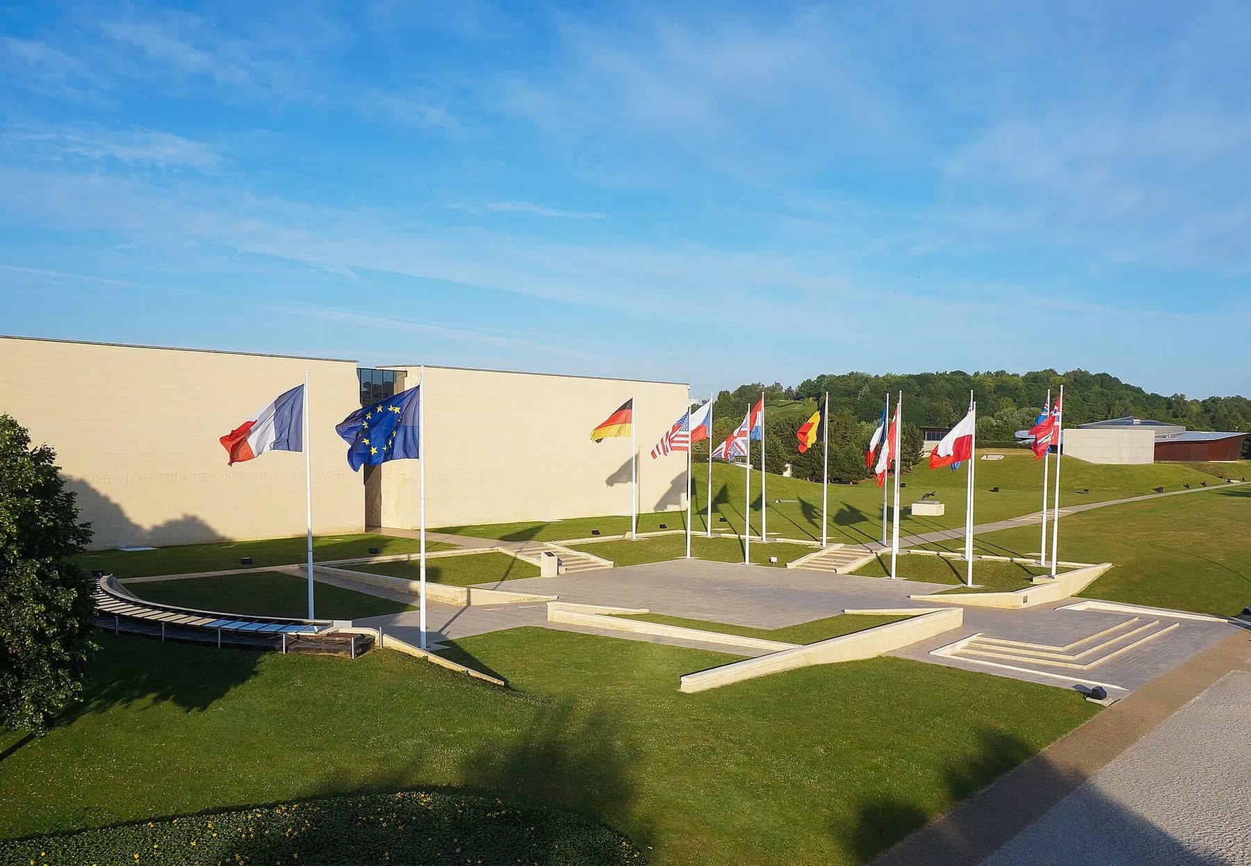 Le bâtiment du Mémorial de Caen, musée de la Seconde Guerre mondiale