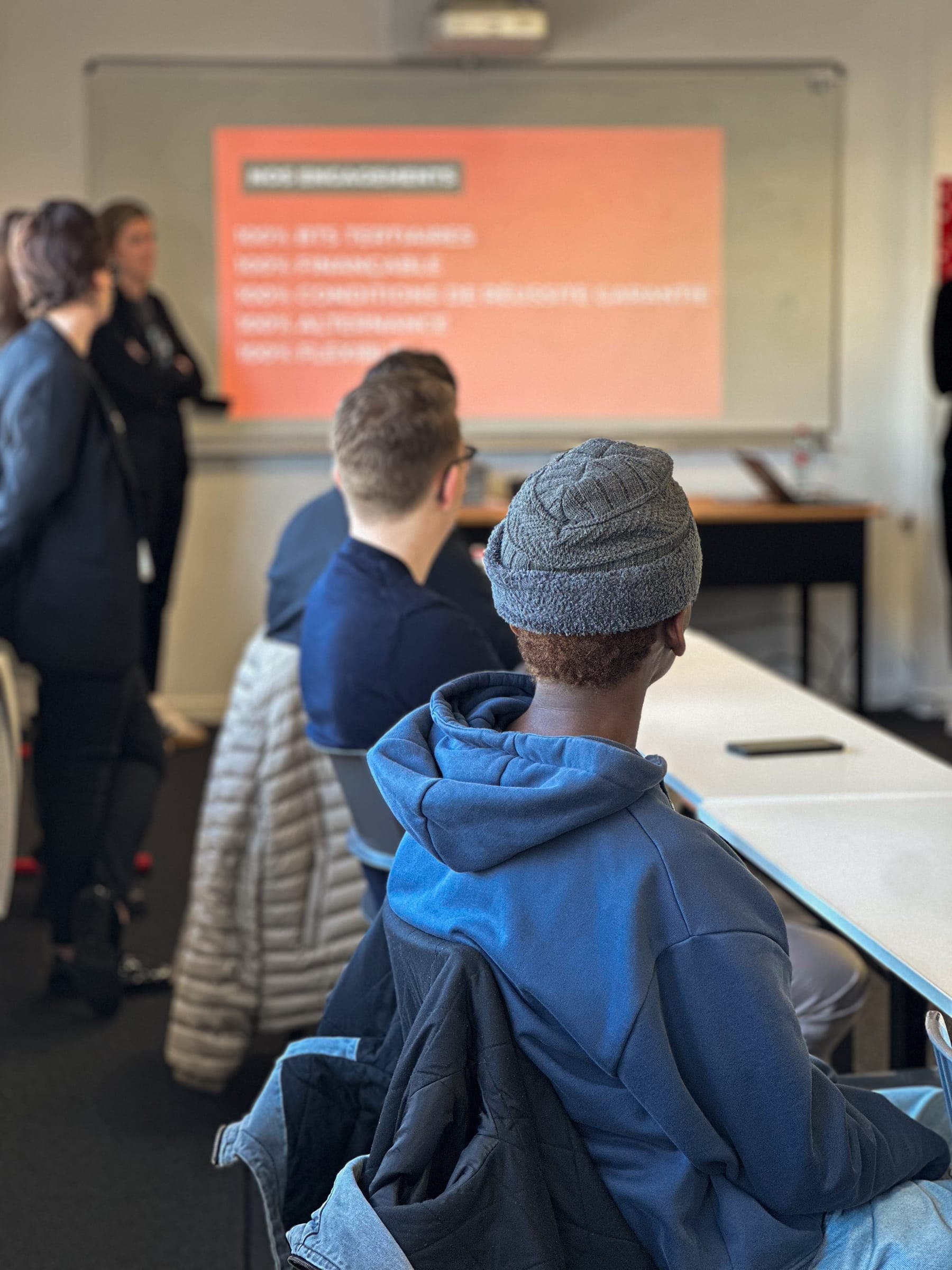 Présentation de l'alternance à des étudiants en BTS