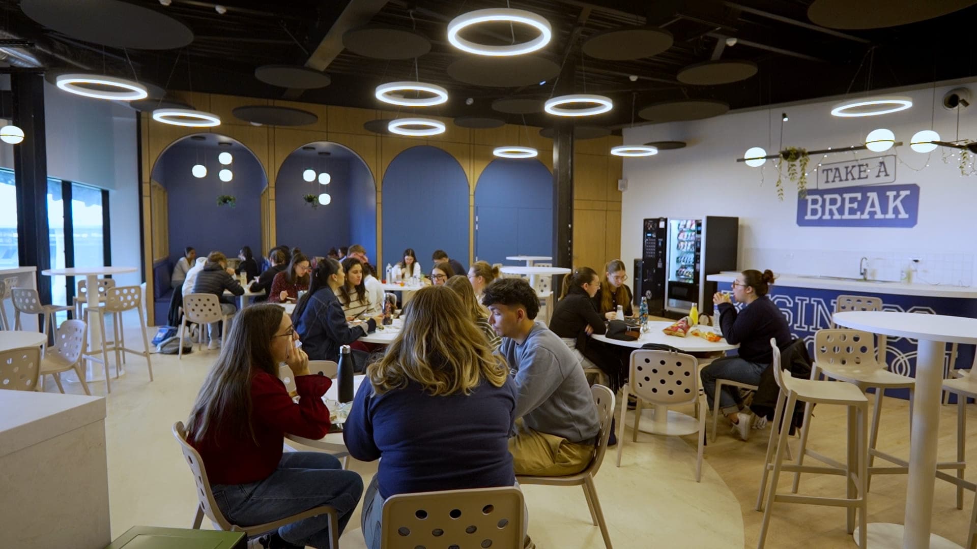 Cafétéria du campus ESUP d'Angers